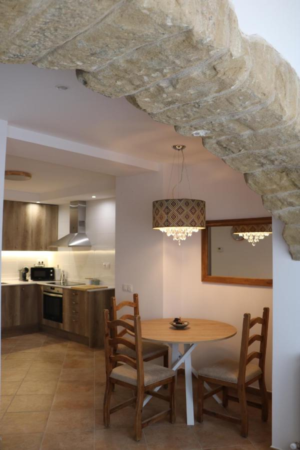 Apartamento Rosellas, Cerca De Alquezar, En Sierra De Guara Adahuesca Ngoại thất bức ảnh